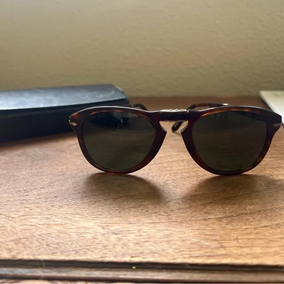 Persol Folding Aviator Sunglasses - Picture 1 of 4
